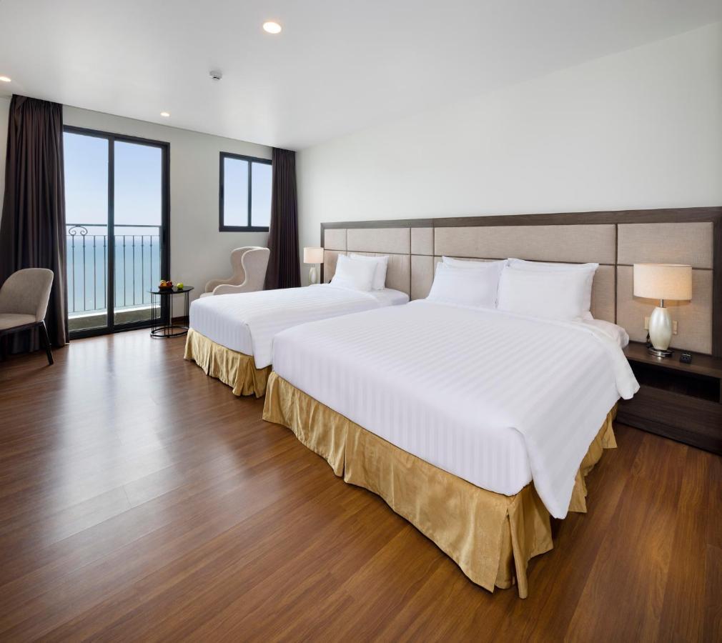 Aston Nha Trang City Hotel Extérieur photo
