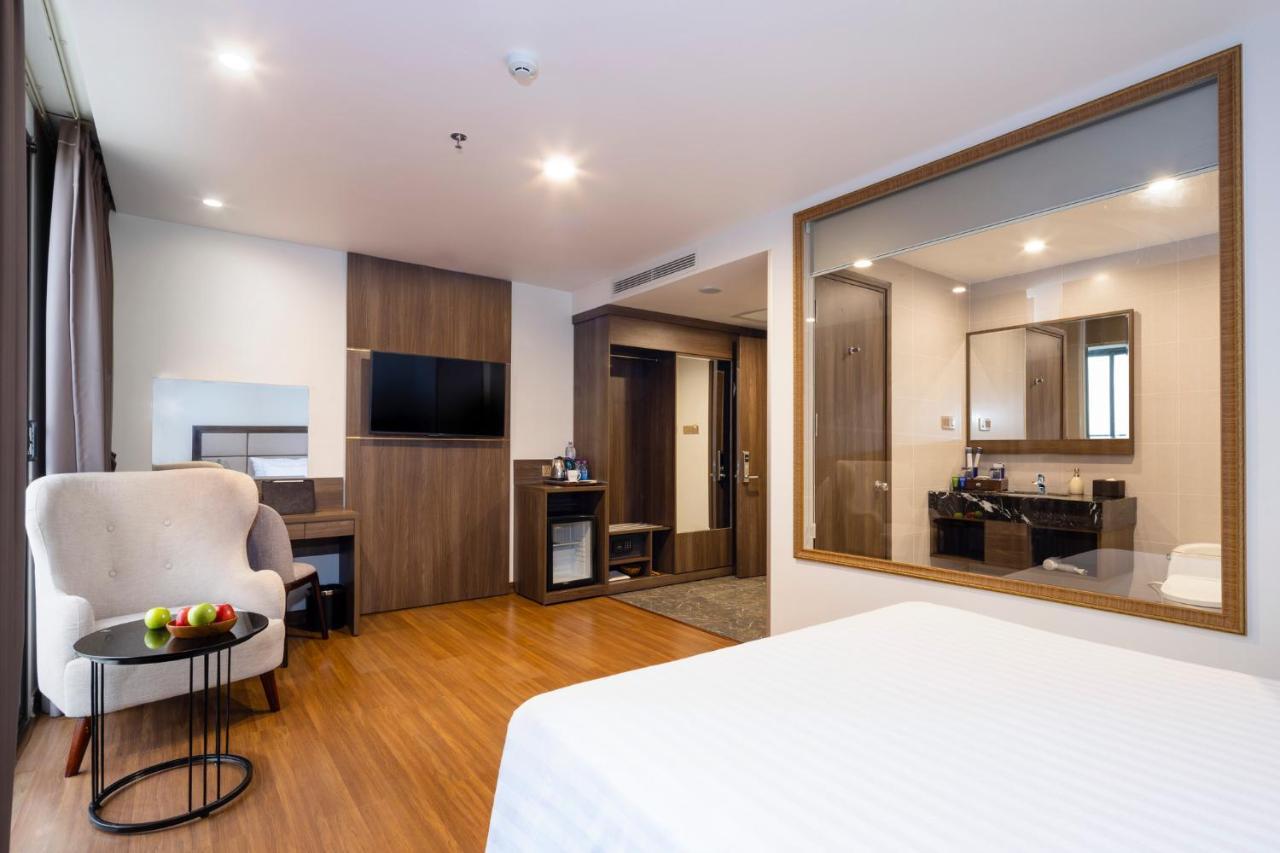 Aston Nha Trang City Hotel Extérieur photo