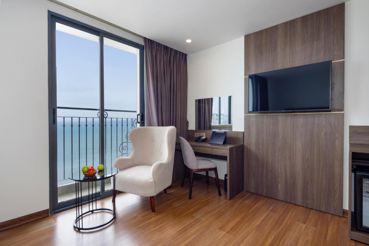 Aston Nha Trang City Hotel Extérieur photo