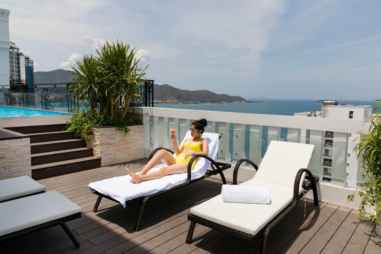 Aston Nha Trang City Hotel Extérieur photo